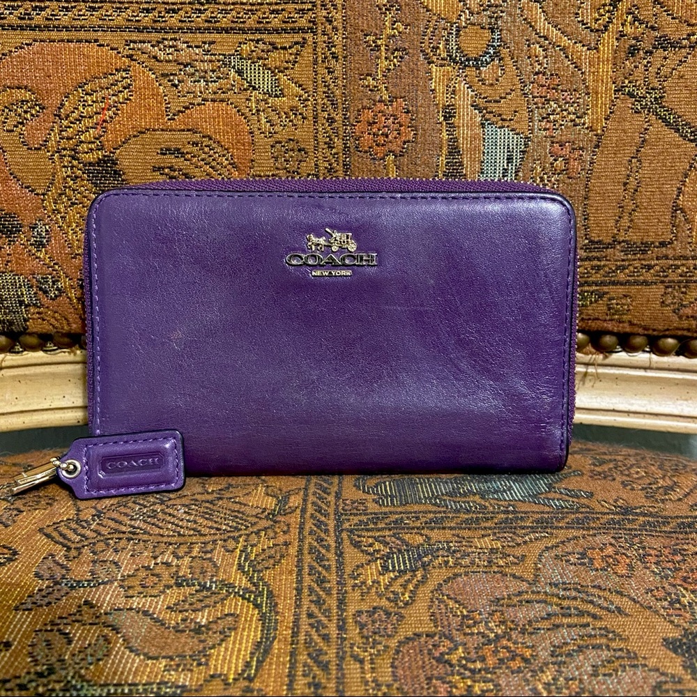 Coach purple wallet